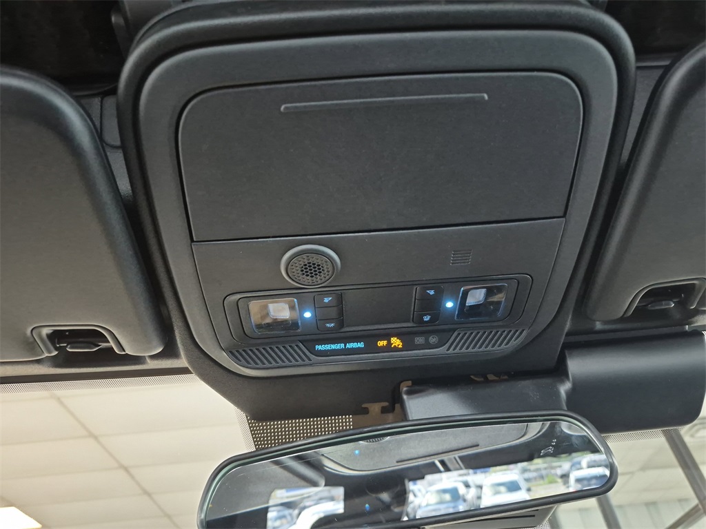 2025 Ford Bronco Base photo 26