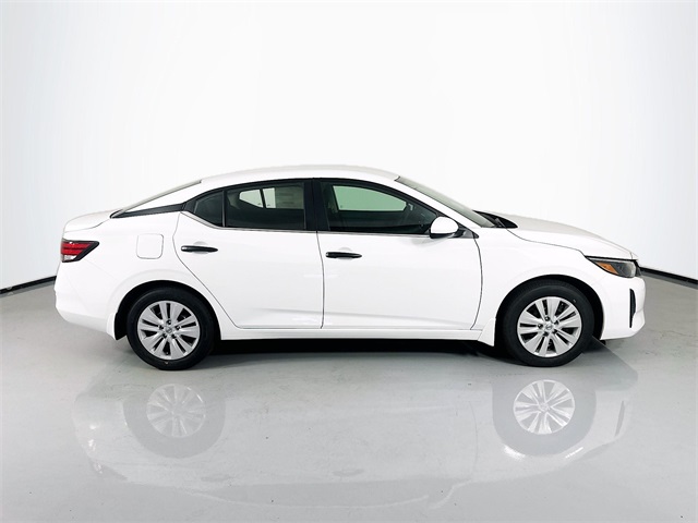 2025 Nissan Sentra S photo 8