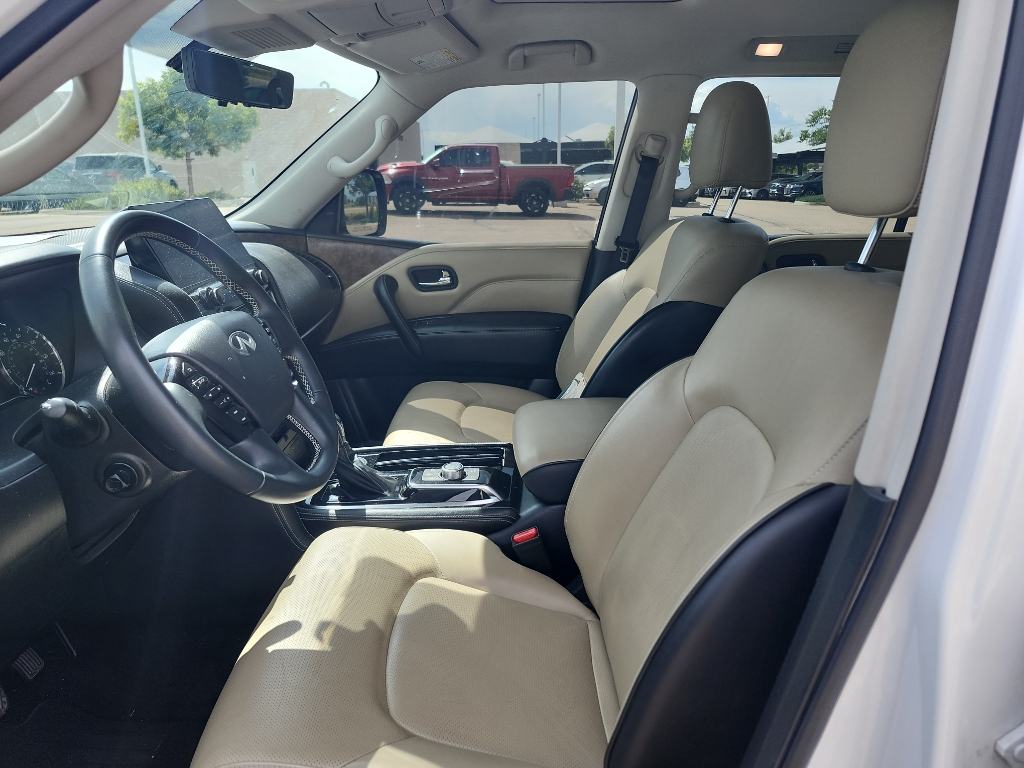 2022 Infiniti QX80 Premium Select photo 9