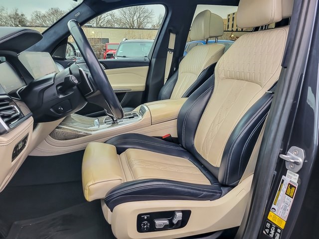 2019 BMW X7 - Image 8