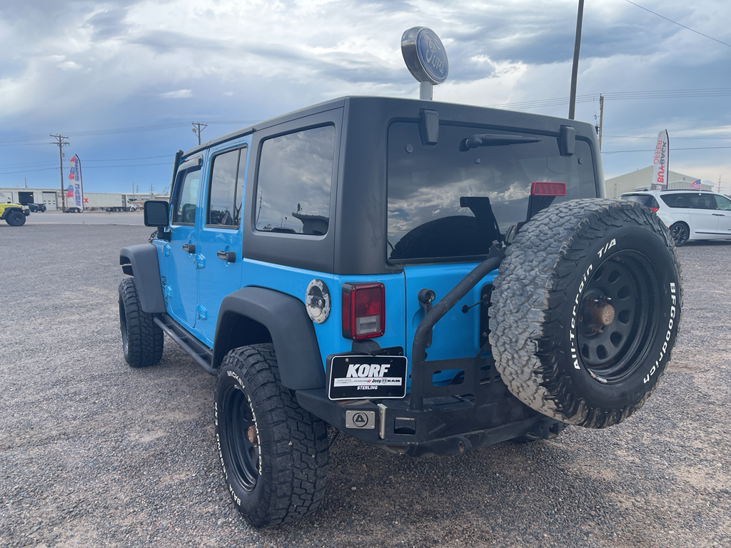 2017 Jeep Wrangler Unlimited Rubicon photo 4