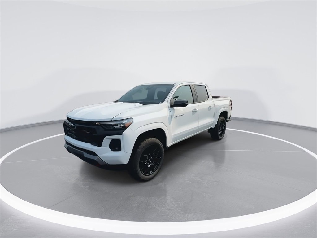 2025 Chevrolet Colorado Z71 photo 4