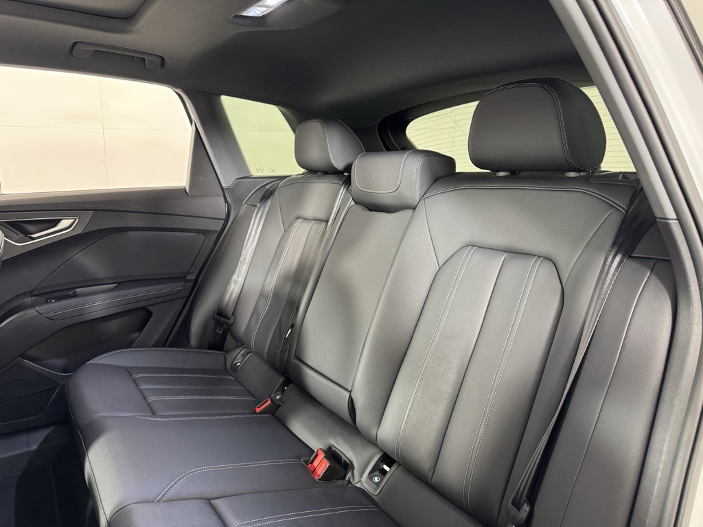 2023 Audi Q4 50 E-tron Premium photo 12