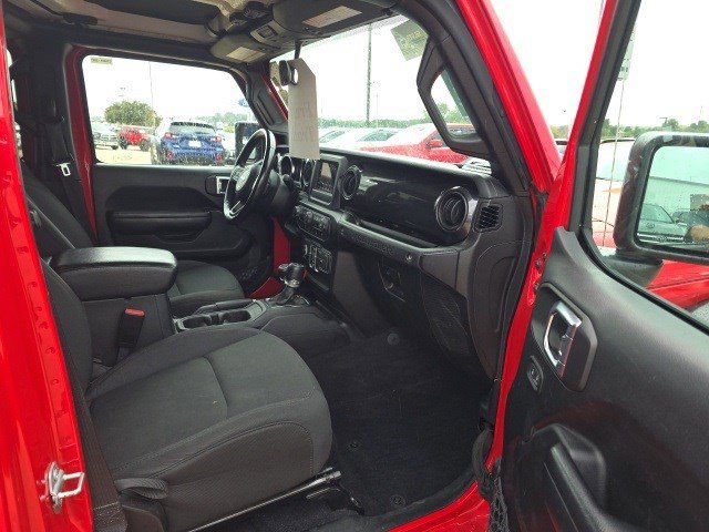 2021 Jeep Wrangler Unlimited Sport Altitude photo 11
