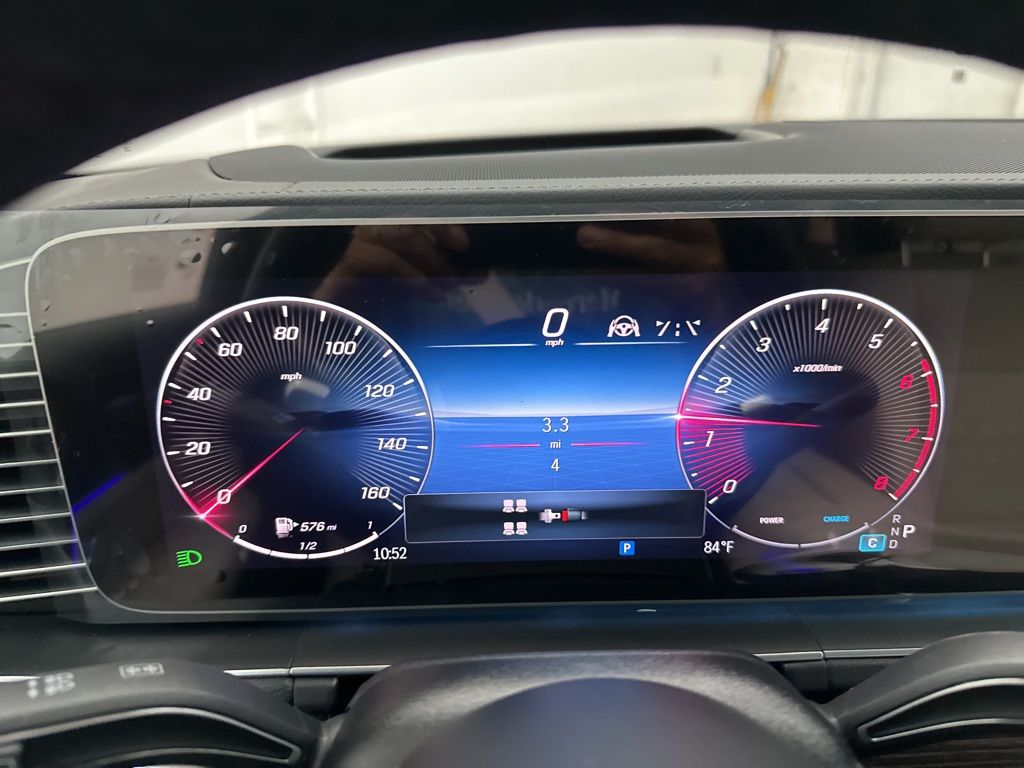 2026 Mercedes Benz GLS 450 4MATIC photo 12