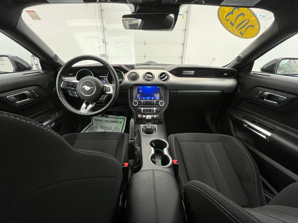 2023 Ford Mustang GT photo 2