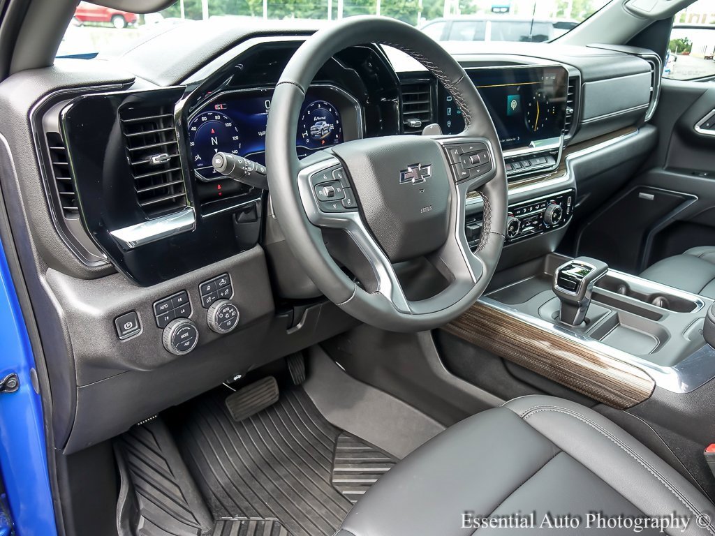 2025 CHEVROLET SILVERADO - Image 14
