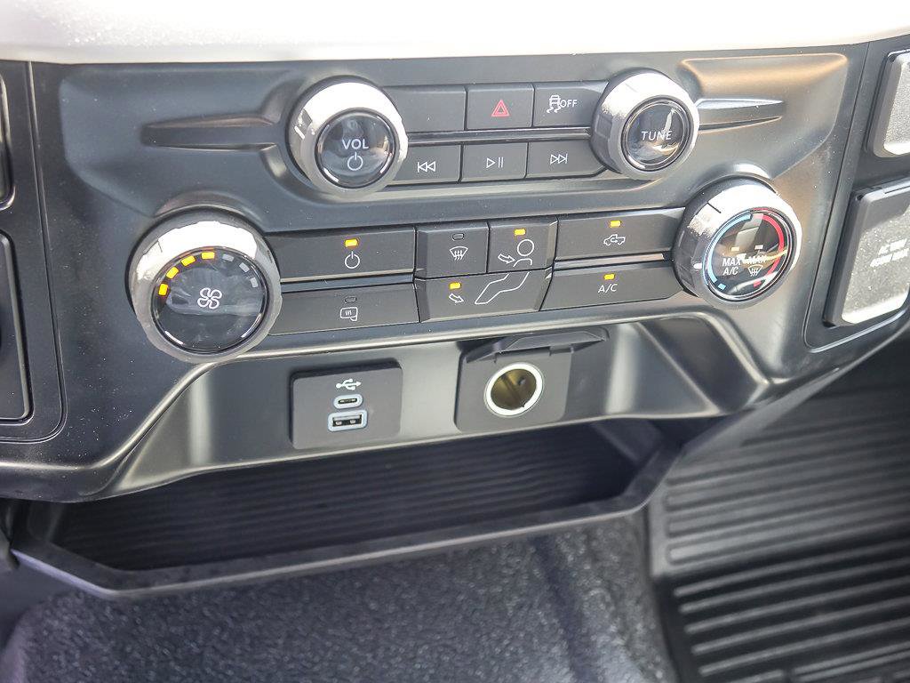 2025 FORD F-450 - Image 19