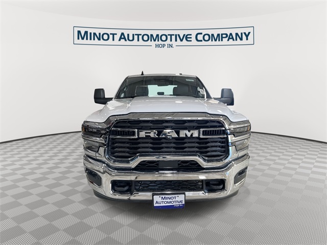 2026 Ram 2500 Tradesman photo 3
