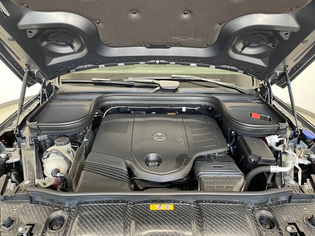 2026 Mercedes Benz GLS 450 4MATIC photo 8