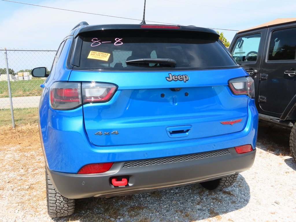 2024 Jeep Compass Trailhawk photo 9