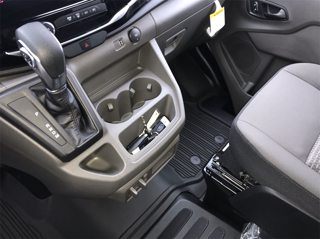 2024 Ford Transit Passenger Van XLT photo 19