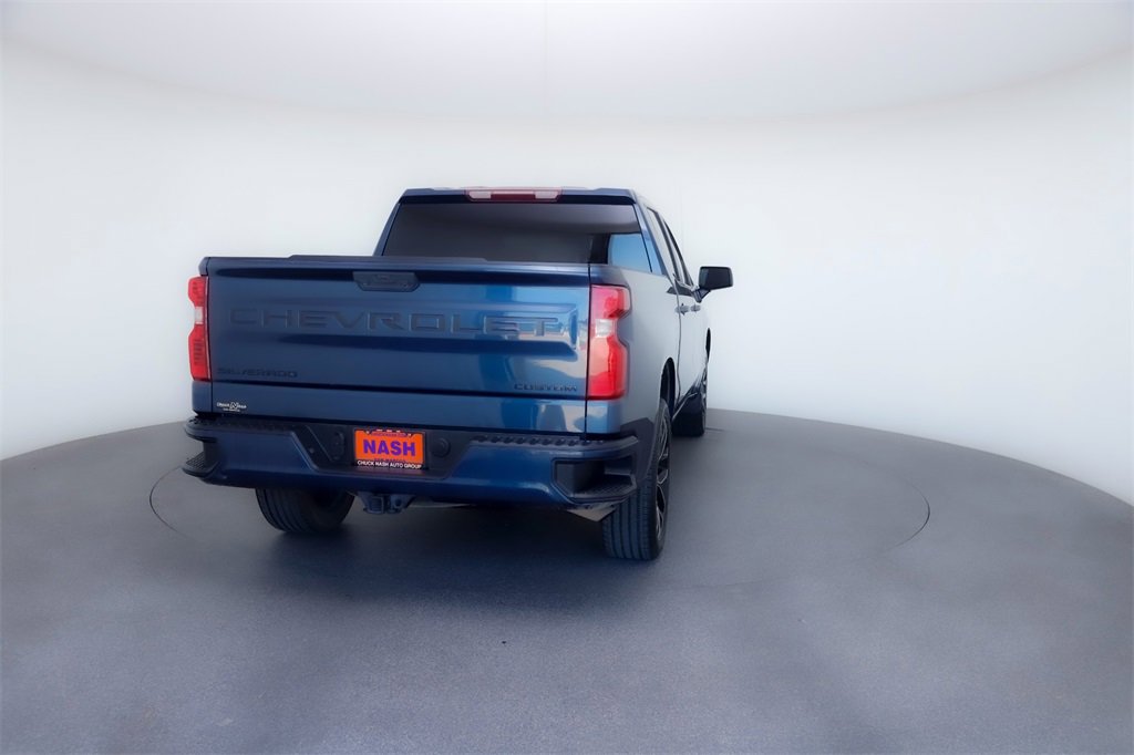 2022 Chevrolet Silverado 1500 Custom photo 6