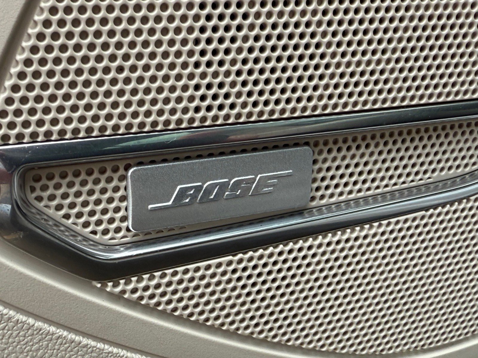 2021 Buick Envision Essence photo 9