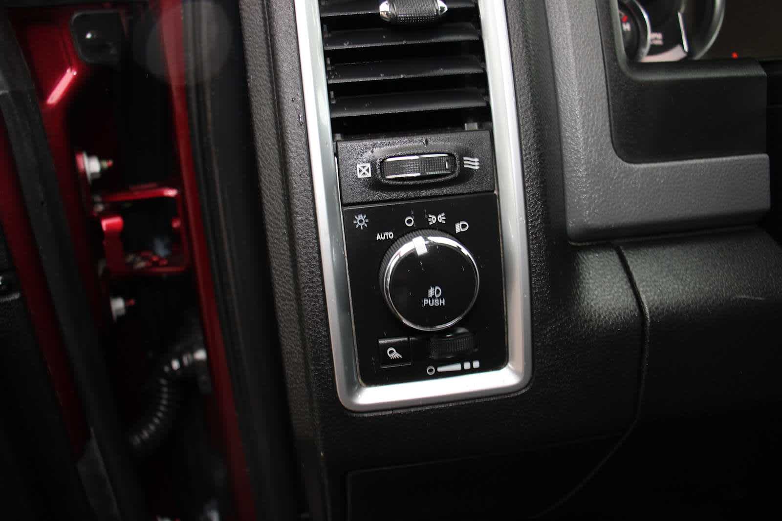 2019 Ram 1500 Classic Big Horn photo 18