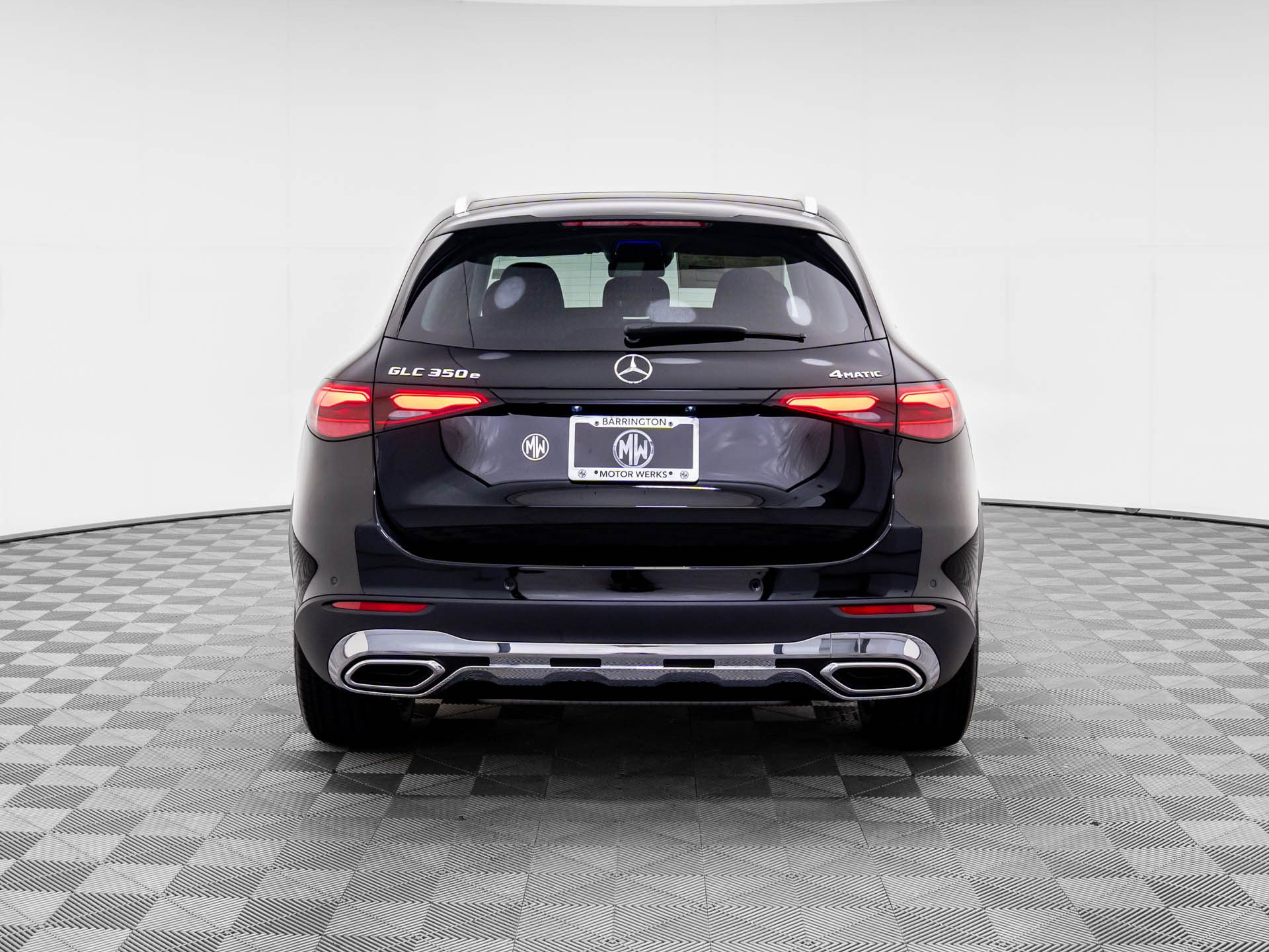 2025 Mercedes Benz GLC 350e 4MATIC photo 3