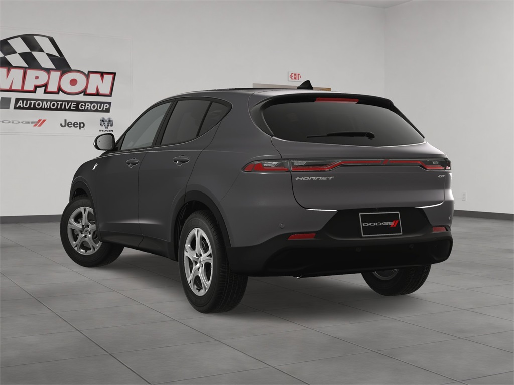 2025 Dodge Hornet GT photo 4