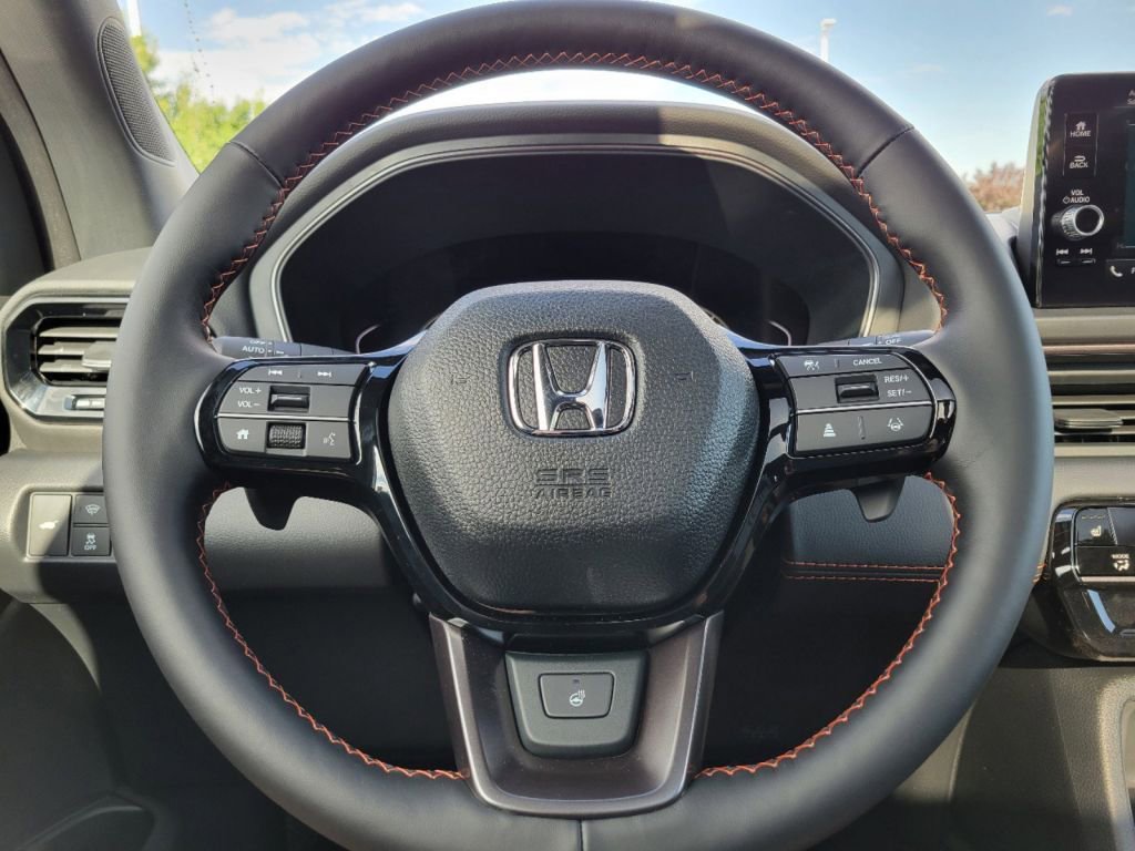 2025 Honda Pilot TrailSport photo 26