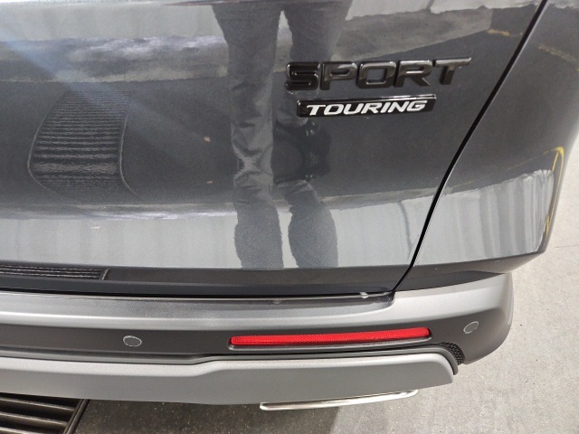 2026 Honda CR-V Hybrid Sport Touring photo 12