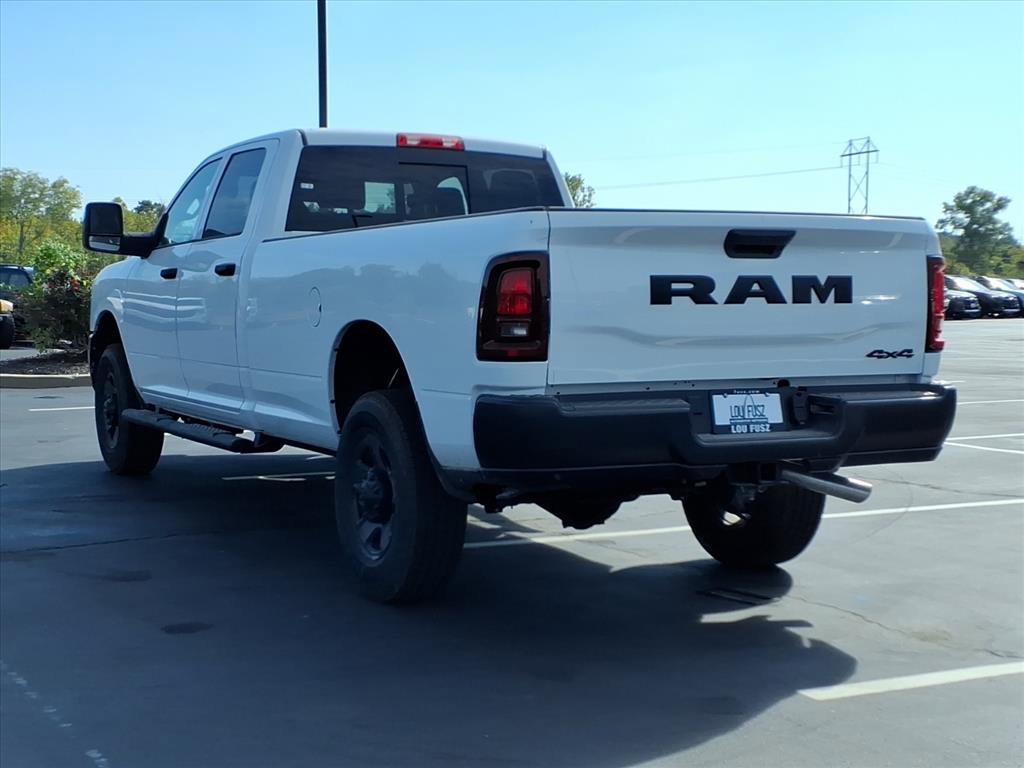 2026 Ram 2500 Tradesman photo 4