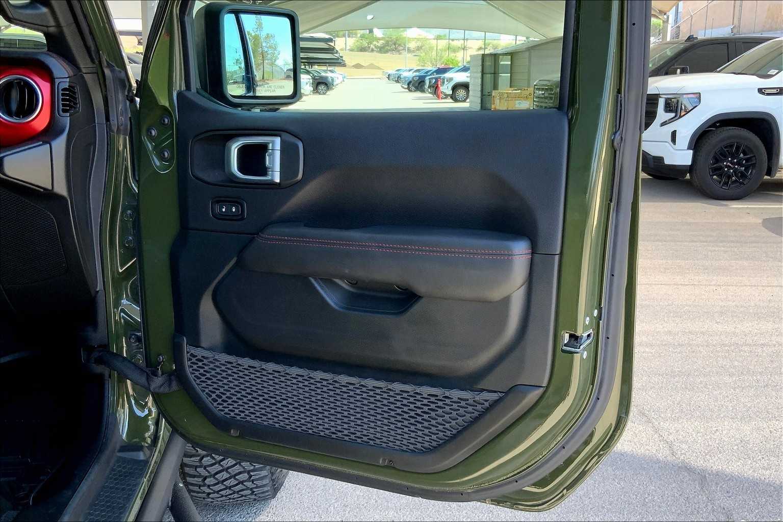 2023 Jeep Gladiator Rubicon photo 20