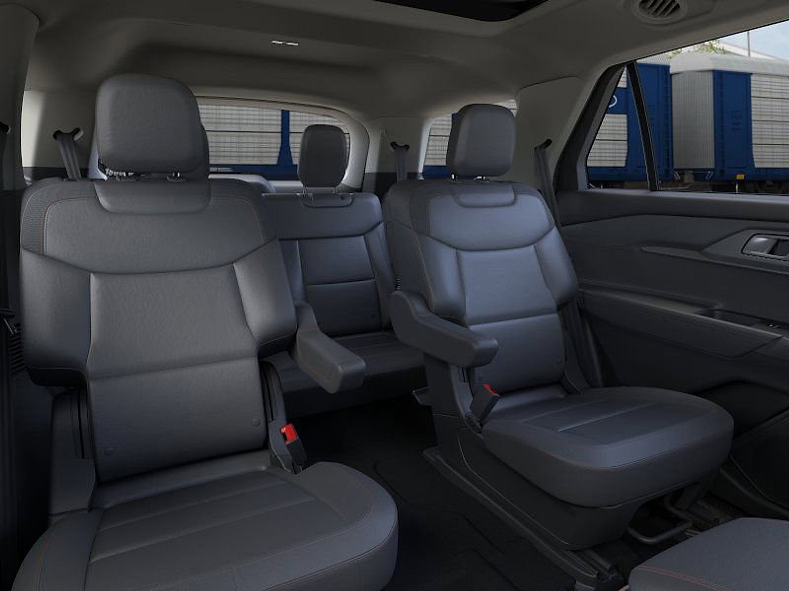 2025 Ford Explorer photo 6