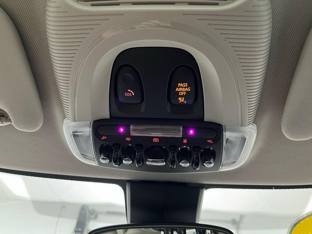 2022 Mini Cooper Base S ALL4 photo 9