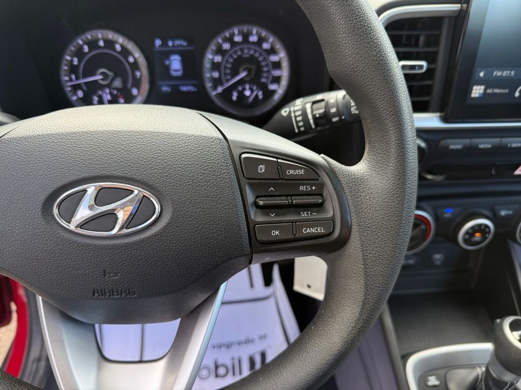 2021 Hyundai Venue SE photo 23