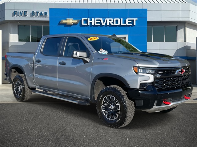 2024 Chevrolet Silverado 1500 ZR2's photo