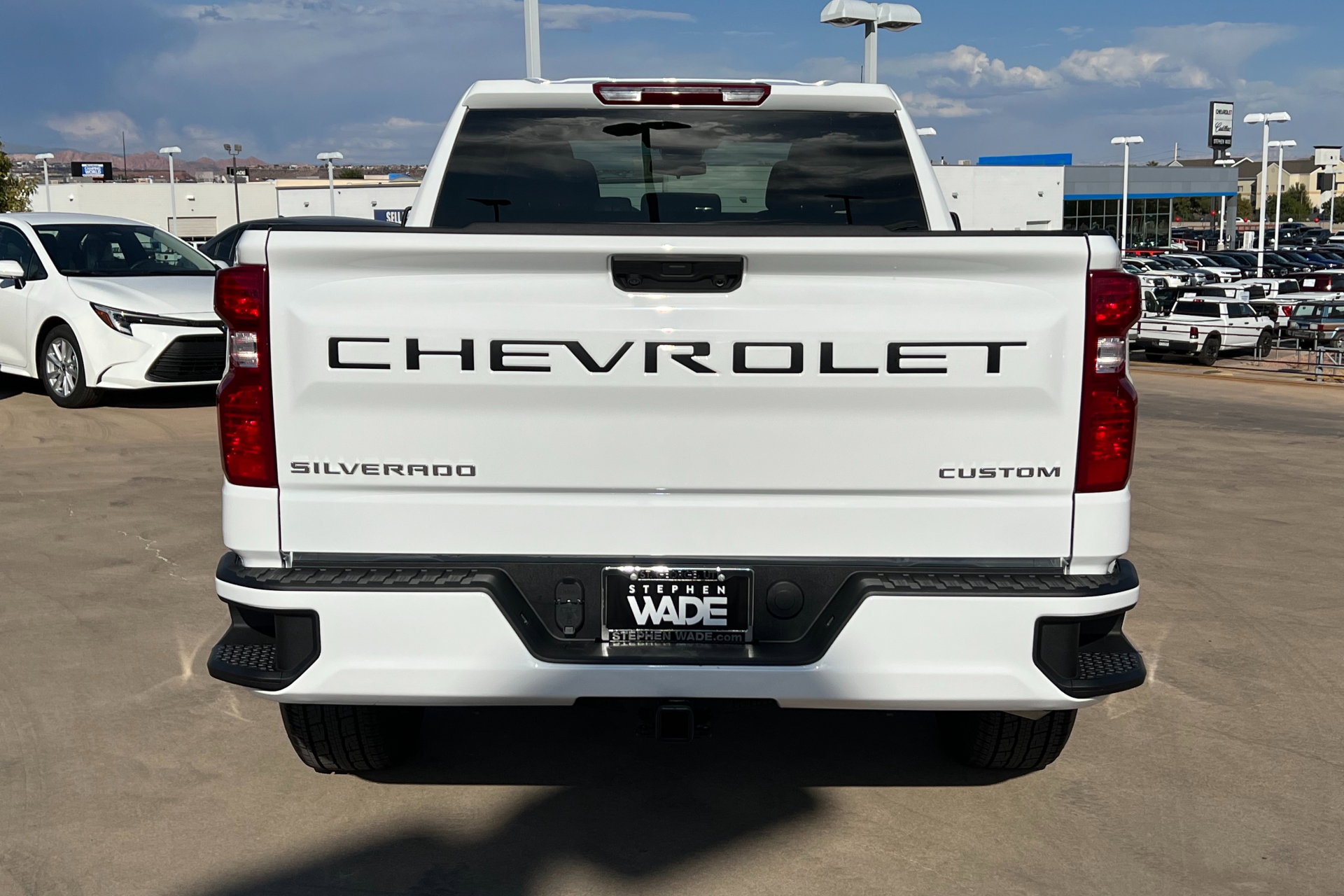 2025 Chevrolet Silverado 1500 Custom photo 4