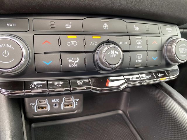 2022 Dodge Durango GT Plus photo 13