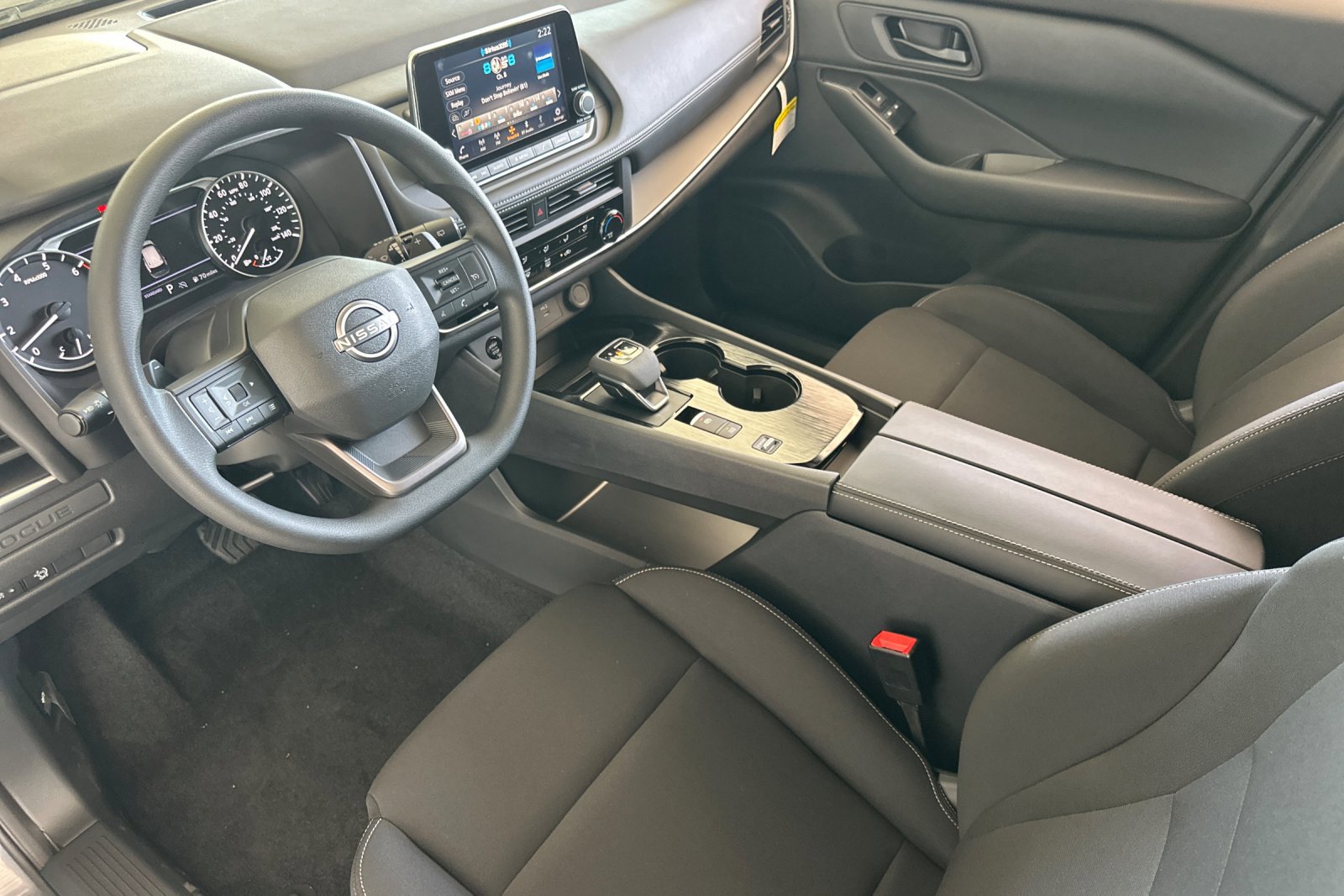 2026 Nissan Rogue S photo 10