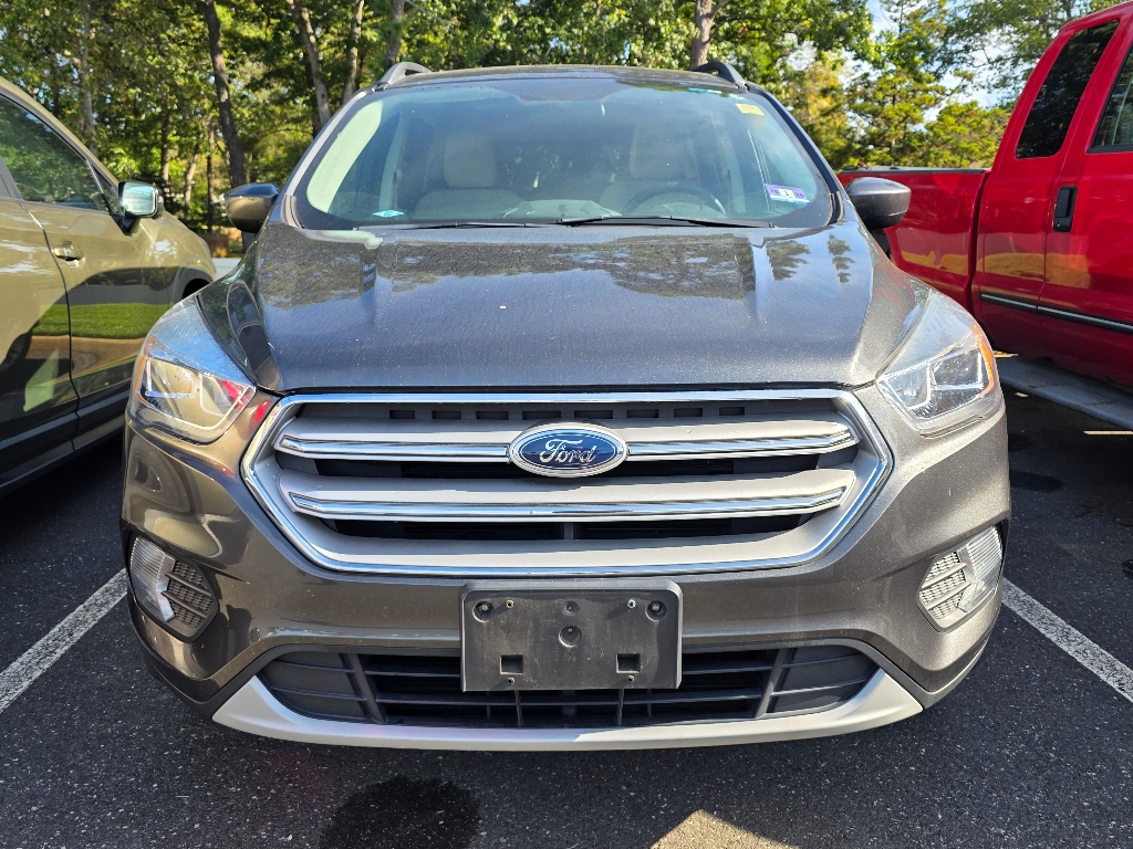 2018 Ford Escape SEL photo 2