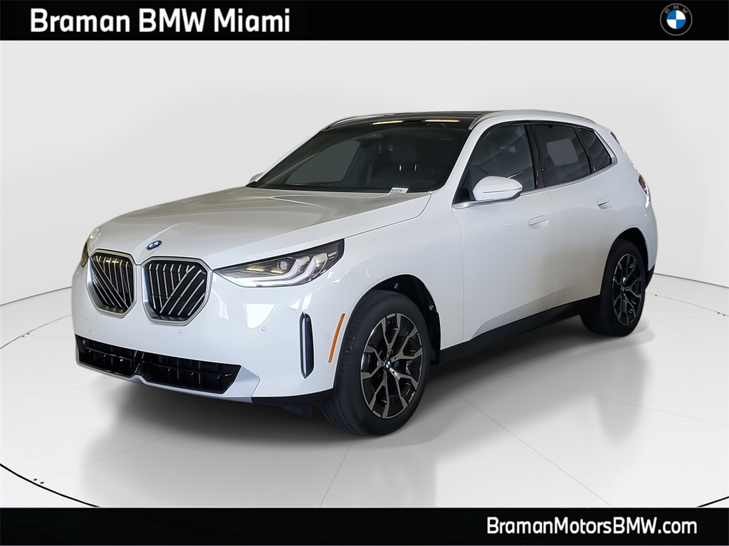 2026 BMW X3 30's photo