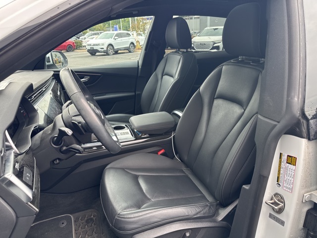 2021 Audi Q8 55 Premium Plus photo 10