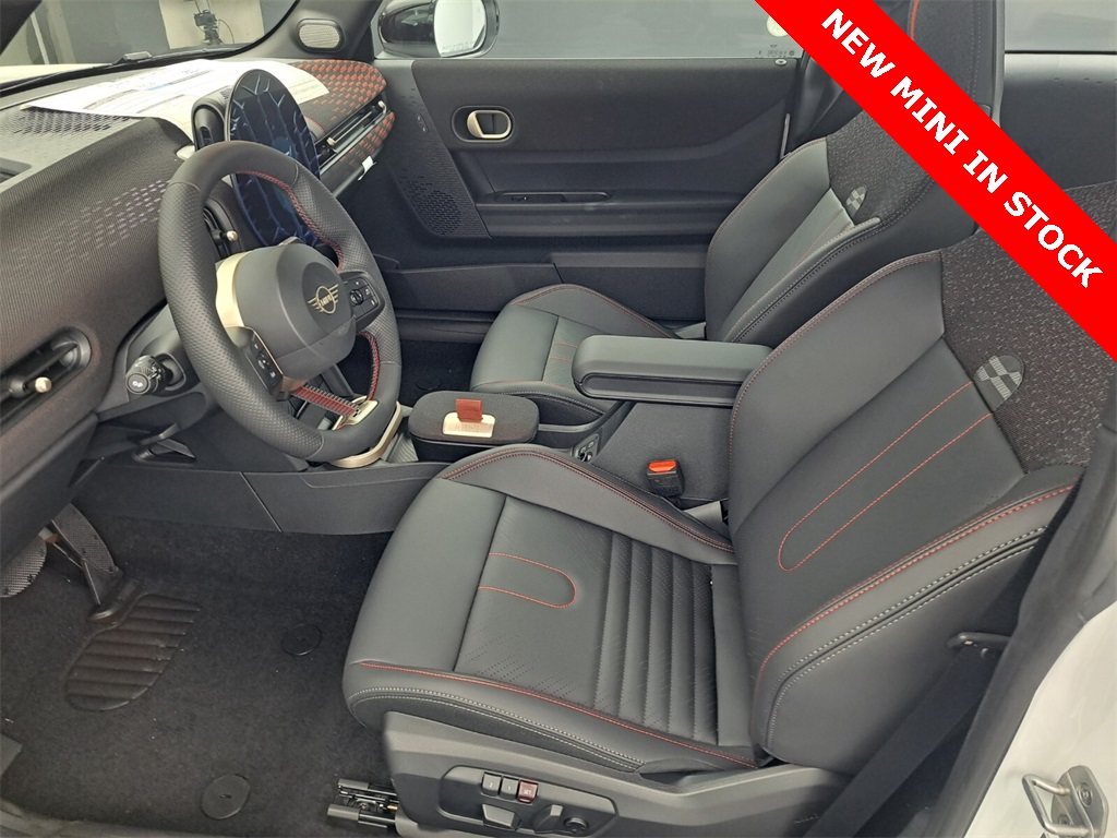 2026 Mini Cooper 2 Door Hardtop S Iconic photo 9