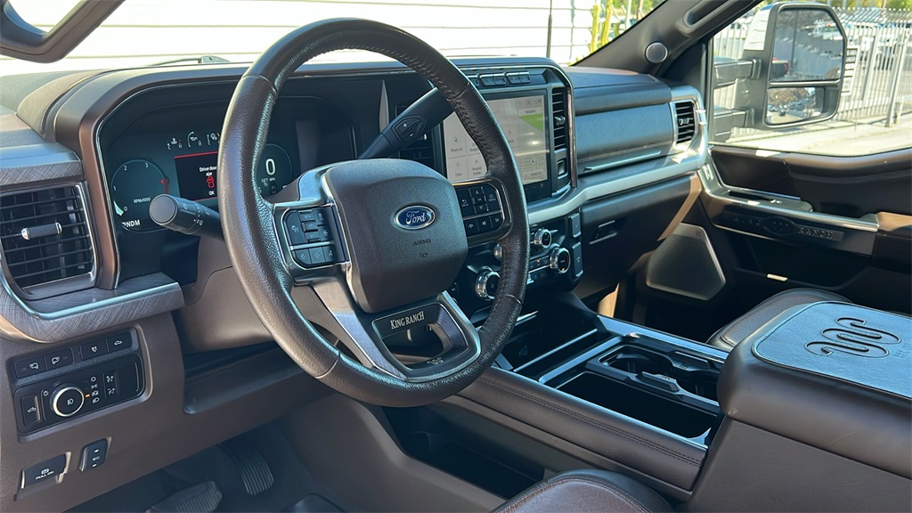 2023 Ford F-450 photo 6