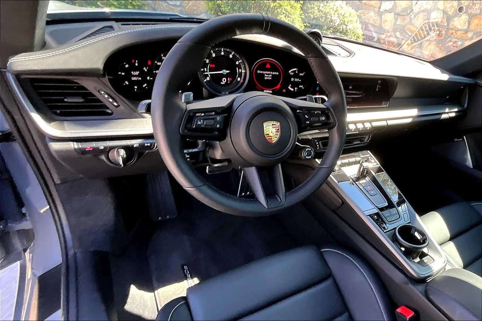 2024 Porsche 911 S photo 14