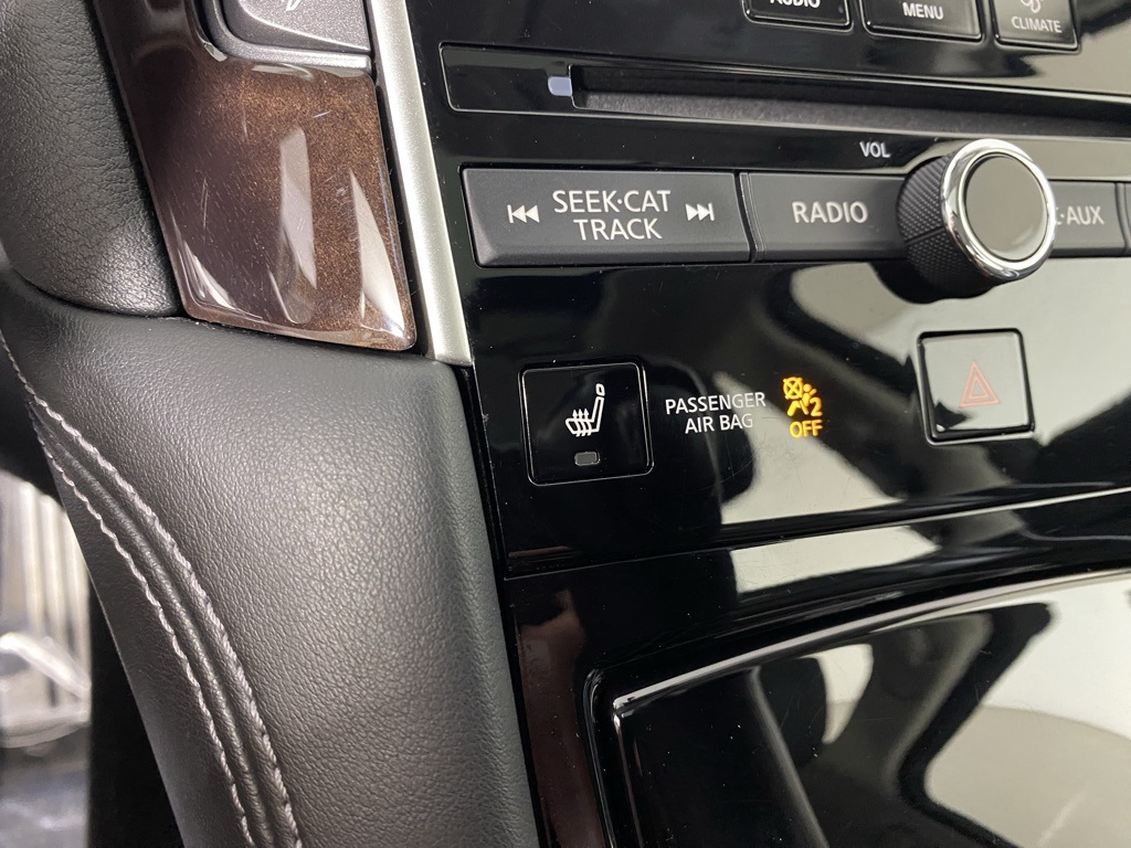 2014 Infiniti Q50 Hybrid Sport photo 16