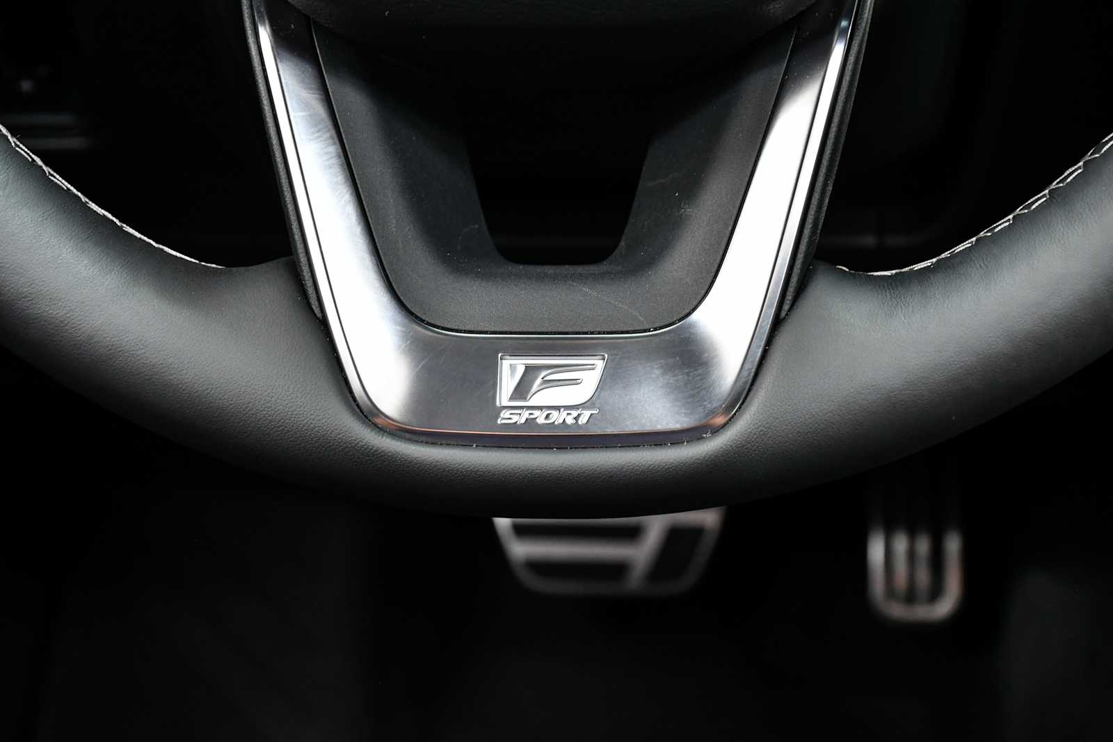 2025 Lexus LX 600 F SPORT photo 14