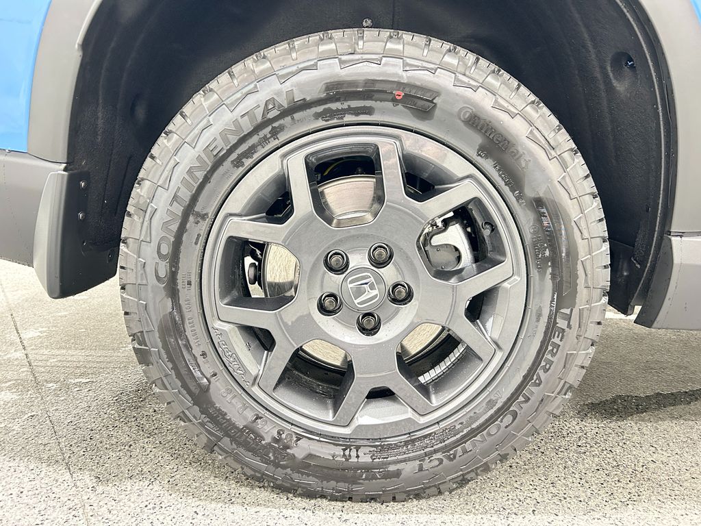2025 Honda Pilot TrailSport photo 8