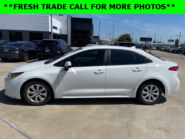 2024 Toyota Corolla LE photo 2