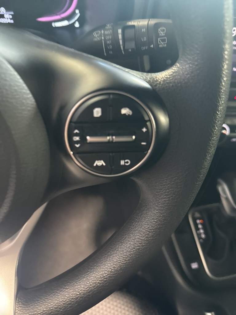 2024 Kia Soul LX photo 28