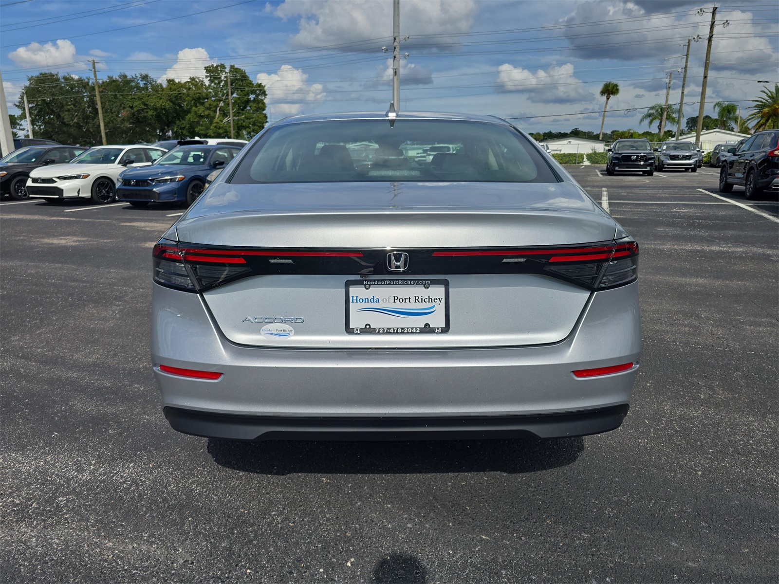 2025 Honda Accord 1.5T LX photo 2