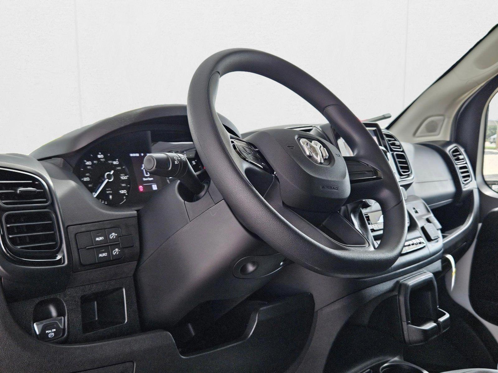 2025 Ram ProMaster 2500 photo 2