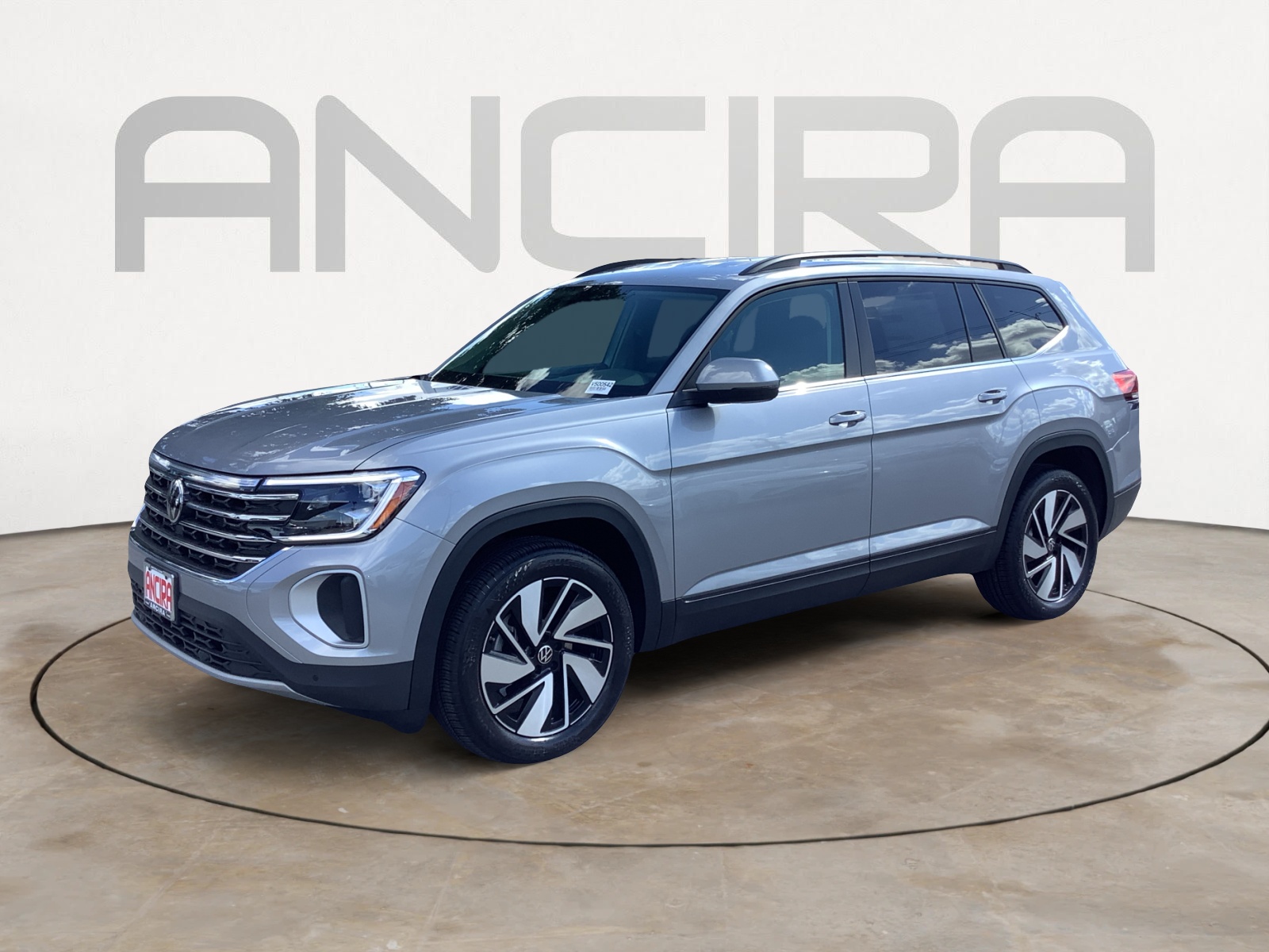 2026 Volkswagen Atlas SE Technology photo 2