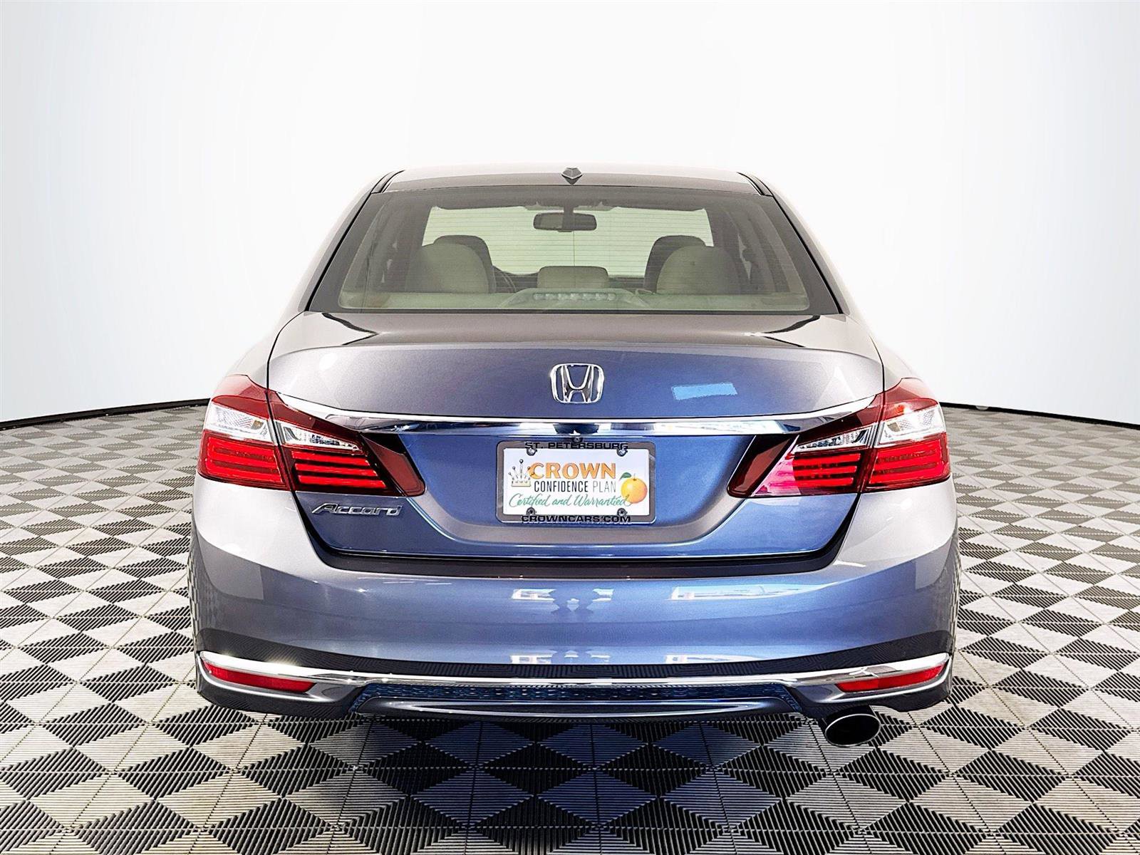 2016 Honda Accord EX-L photo 4