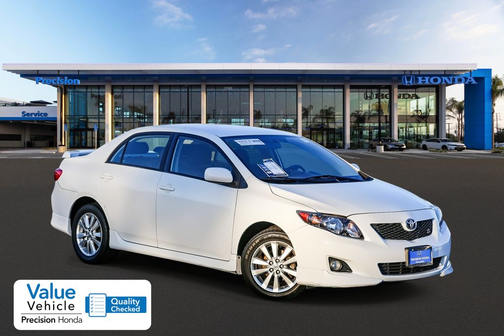 2010 Toyota Corolla S's photo