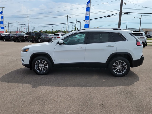 2021 Jeep Cherokee Latitude Lux photo 3