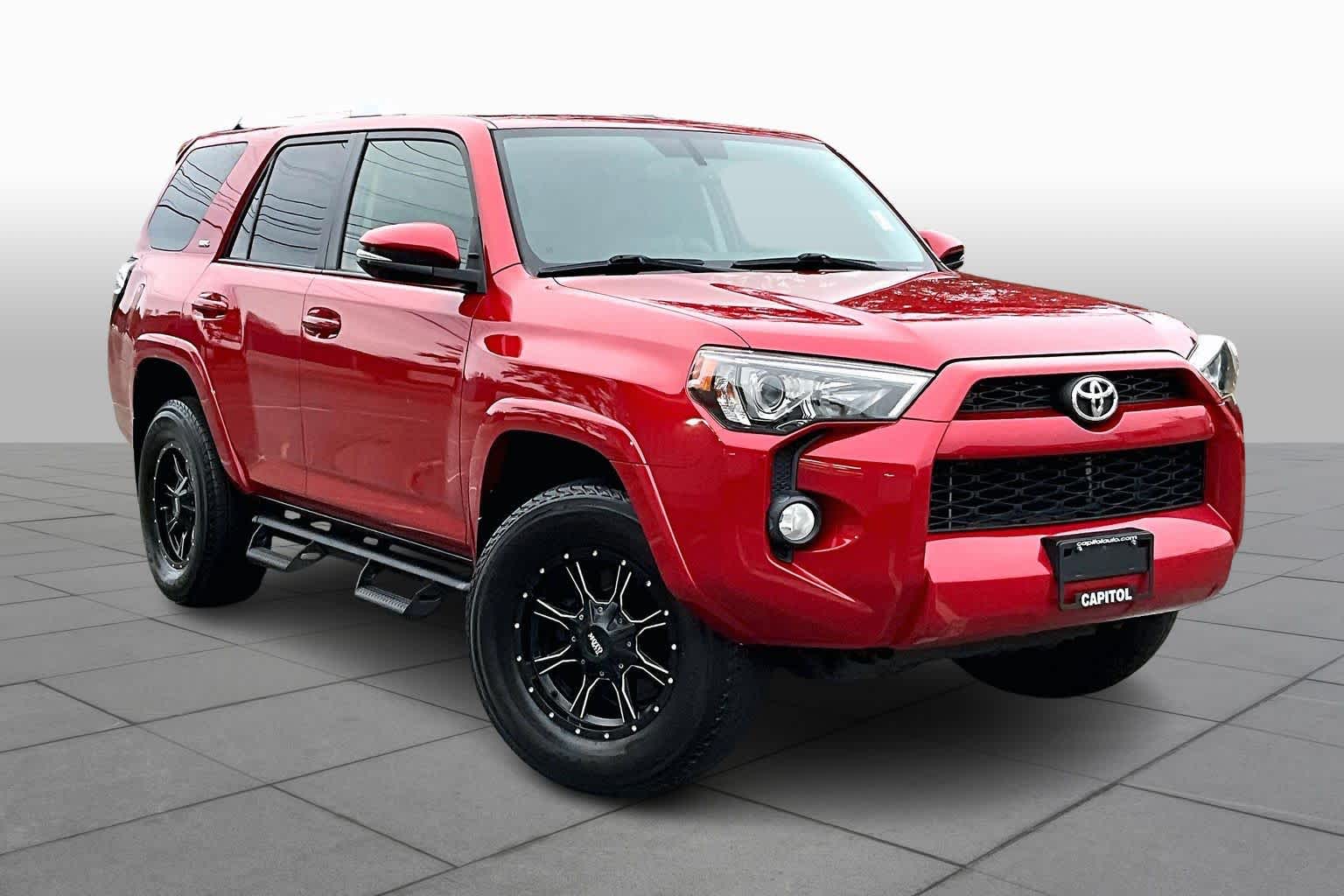 2018 Toyota 4Runner SR5 Premium photo 2